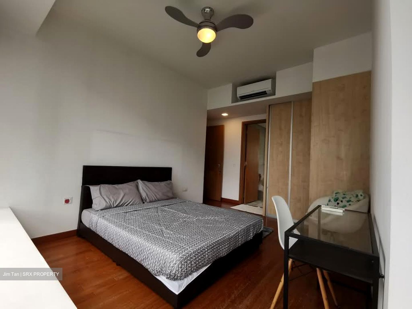Vista Residences (D12), Condominium #589327271
